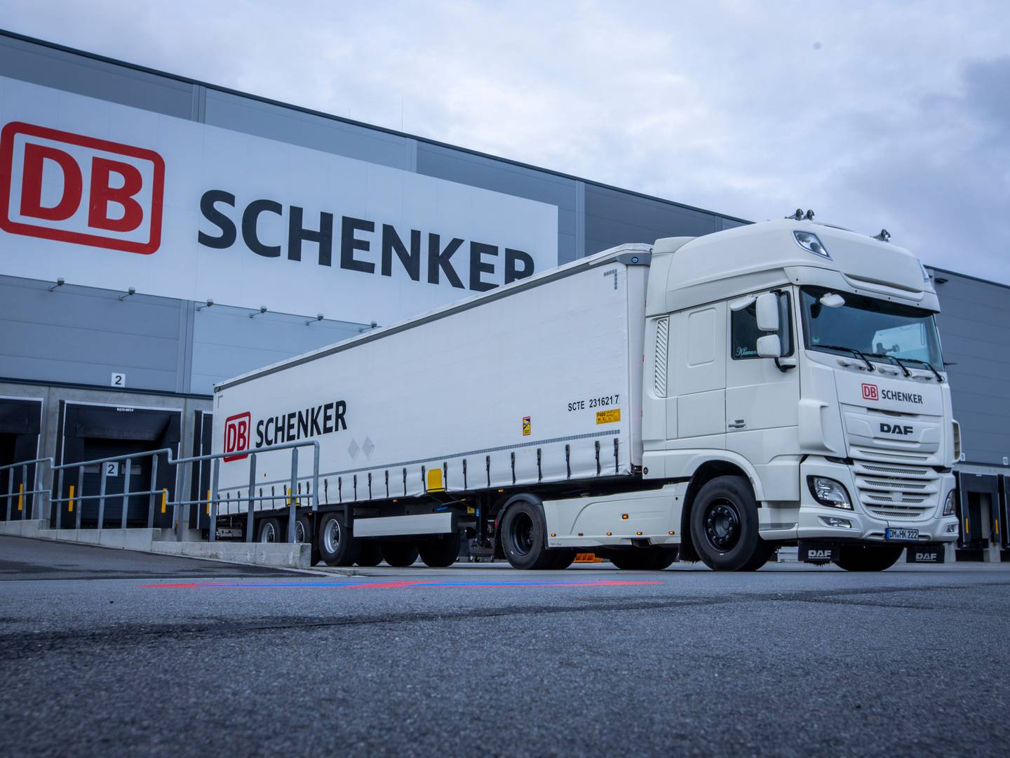 Estabelecimento de uma lista de contactos sindicais DB Schenker e DSV